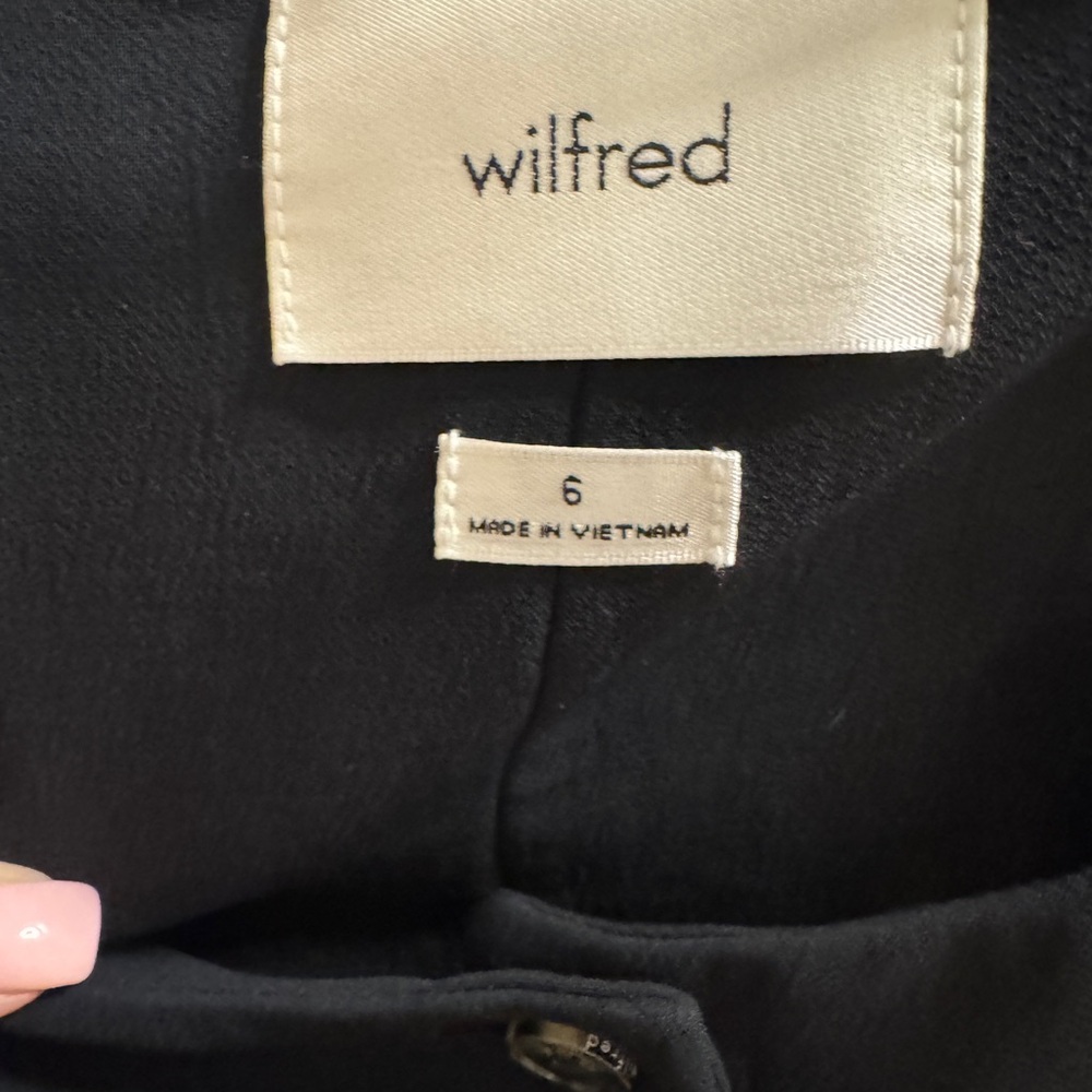 Wilfred Rocco Vest - Picture 3 of 7